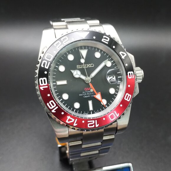 Automatic GMT Watch - Picture 3 of 6